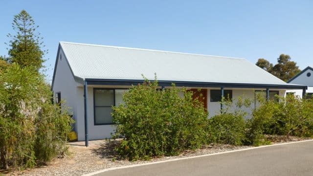 1/8 Beare Street, CLARE SA 5453, Clare - Image 1