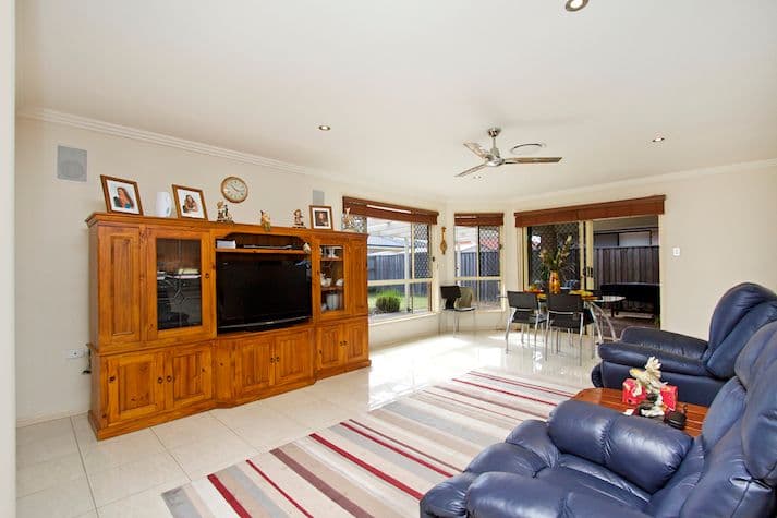 2 Jasmine Place, BANORA POINT NSW 2486, Banora Point - Thumbnail 4
