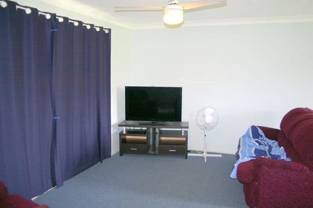 7 Mary-Leigh Street, DECEPTION BAY QLD 4508, Deception Bay - Thumbnail 3