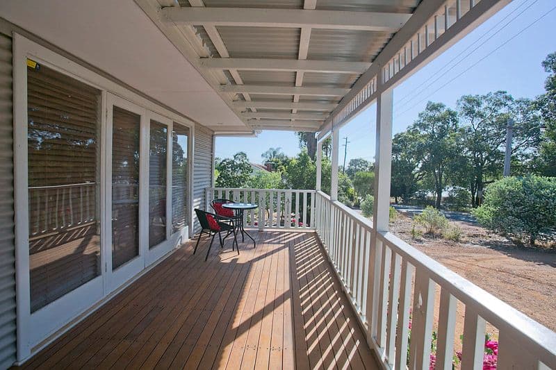 10 Stanhope Road, KALAMUNDA WA 6076, Kalamunda - Image 1