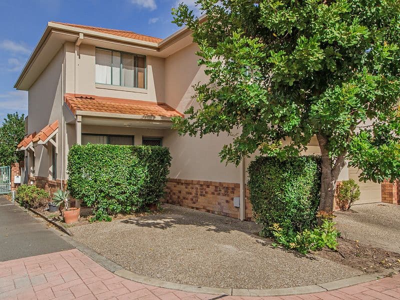 21 Regensberg Close, VARSITY LAKES QLD 4227, Varsity Lakes - Image 1