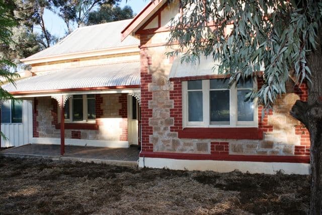 17 North Terrace, SNOWTOWN SA 5520, Snowtown - Image 1