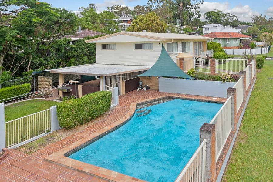 21 Nealdon Street, HOLLAND PARK QLD 4121, Holland Park - Image 1