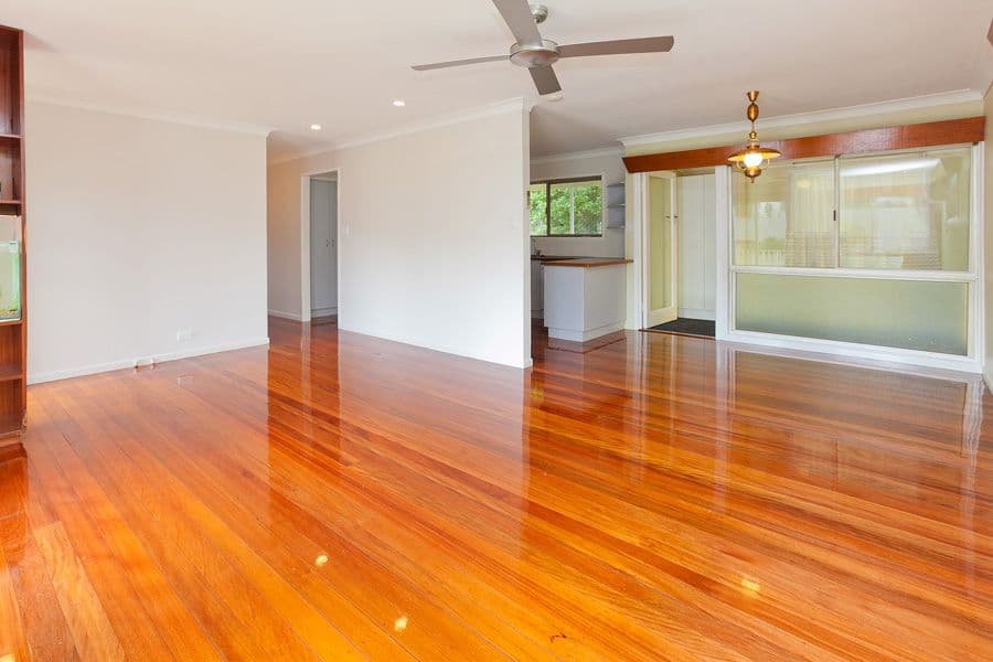 21 Nealdon Street, HOLLAND PARK QLD 4121, Holland Park - Thumbnail 2