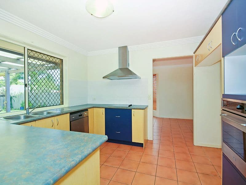 36 Booloumba Crescent, FOREST LAKE QLD 4078, Forest Lake - Thumbnail 2