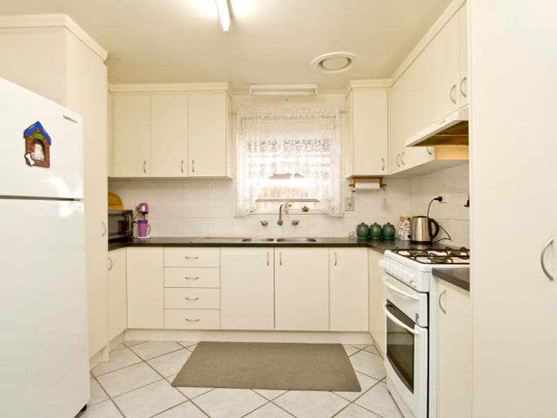 15 Whitewood Street, FRANKSTON NORTH VIC 3200, Frankston North - Thumbnail 5