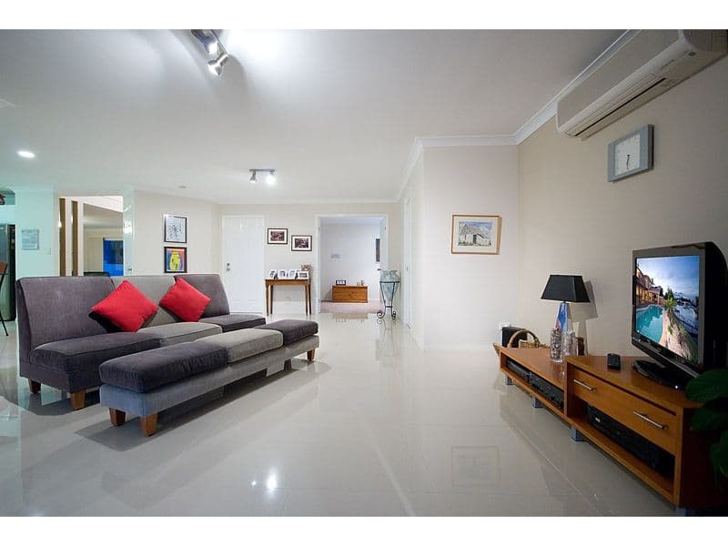 142 Sundance Way, RUNAWAY BAY QLD 4216, Runaway Bay - Thumbnail 8