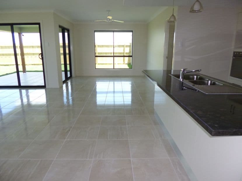 91 Oldmill Drive, BEACONSFIELD QLD 4740, Beaconsfield - Thumbnail 4