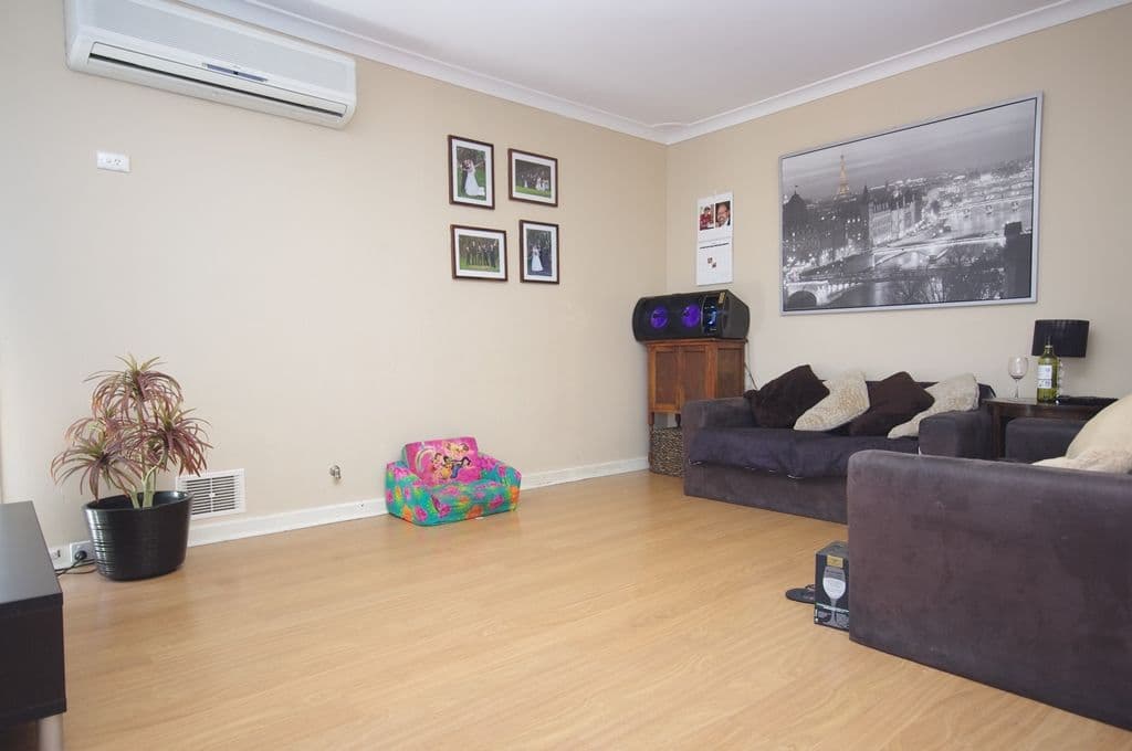 49 Ellerby Way, KOONDOOLA WA 6064, Koondoola - Thumbnail 4