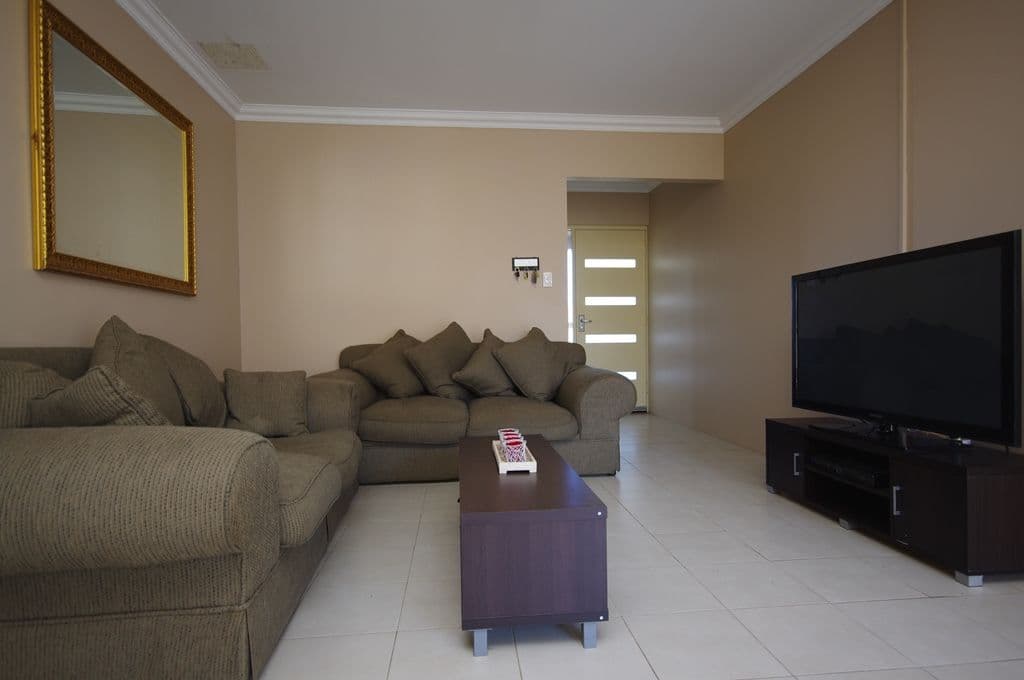 2a Tuckfield Way, NOLLAMARA WA 6061, Nollamara - Thumbnail 5