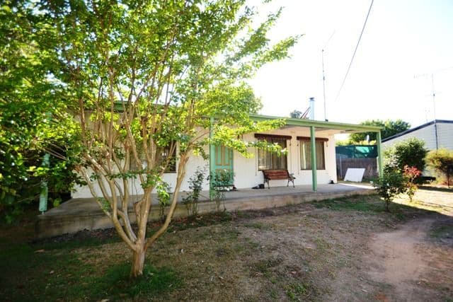 7 Shelton Street, AVENEL VIC 3664, Avenel - Image 1