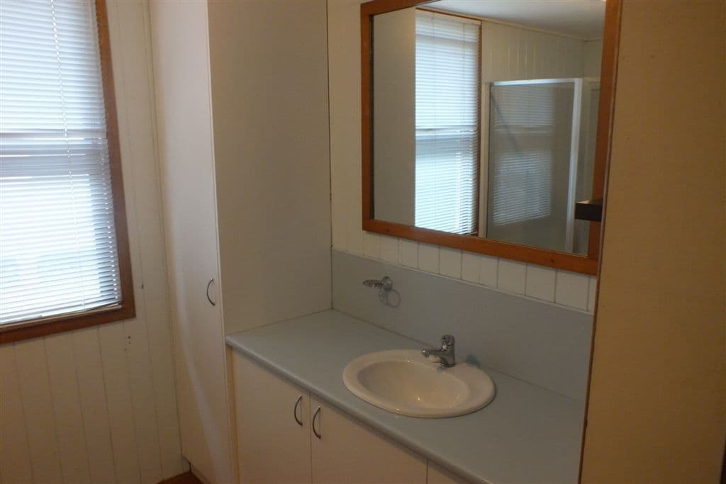 100 Callandoon Street, GOONDIWINDI QLD 4390, Goondiwindi - Thumbnail 8