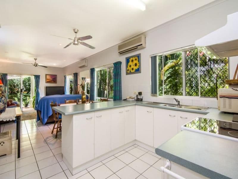 19 BARRIER Street, PORT DOUGLAS QLD 4877, Port Douglas - Thumbnail 4