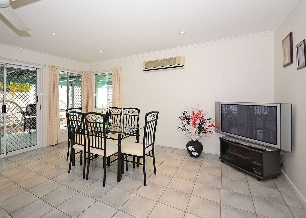 6 Bergin Court, TORQUAY QLD 4655, Torquay - Thumbnail 7