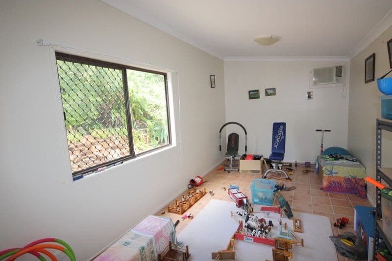 105 Brookvale Park Road, OAKEY QLD 4401, Oakey - Thumbnail 6