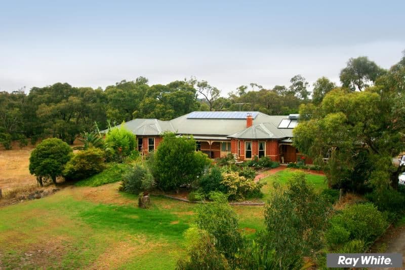 10 Highview Road, SKYE VIC 3977, Skye - Image 1