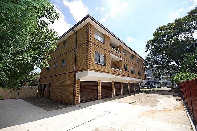 80 The Esplanade, GUILDFORD NSW 2161, Guildford - Thumbnail 2