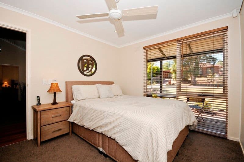 18 EASTWOOD CRES., MOOROOLBARK VIC 3138, Mooroolbark - Thumbnail 5