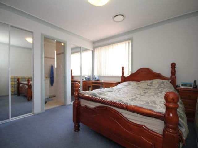 91 Cardigan Road, GREENACRE NSW 2190, Greenacre - Thumbnail 5