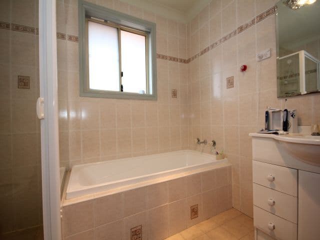 91 Cardigan Road, GREENACRE NSW 2190, Greenacre - Thumbnail 7