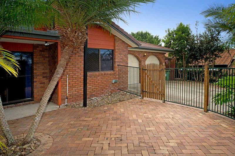 13 Surrey Court, HELENSVALE QLD 4212, Helensvale - Image 1