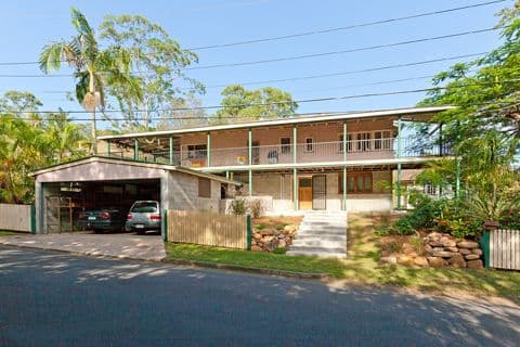 1 Isis Crescent, SEVEN HILLS QLD 4170, Seven Hills - Image 1