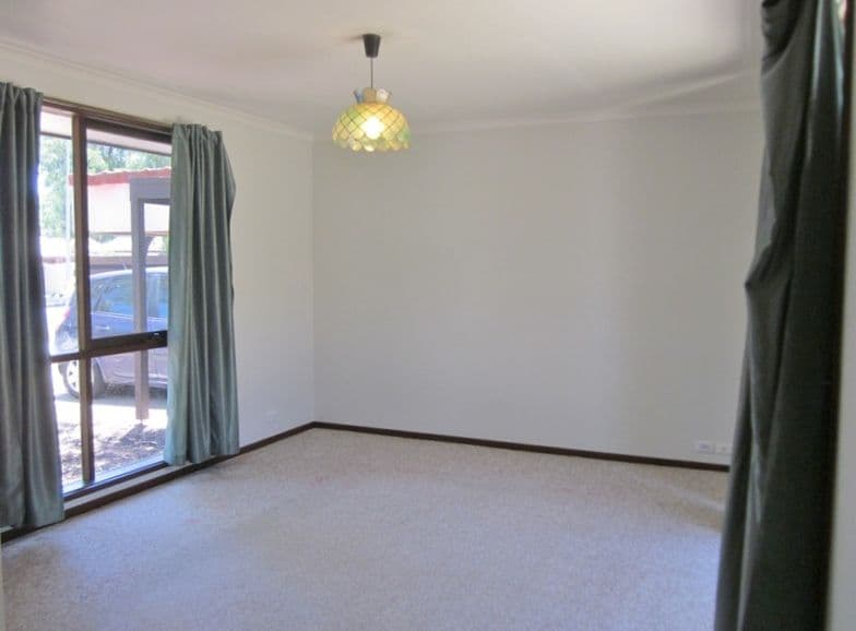 13 Levine Street, EVATT ACT 2617, Evatt - Thumbnail 2
