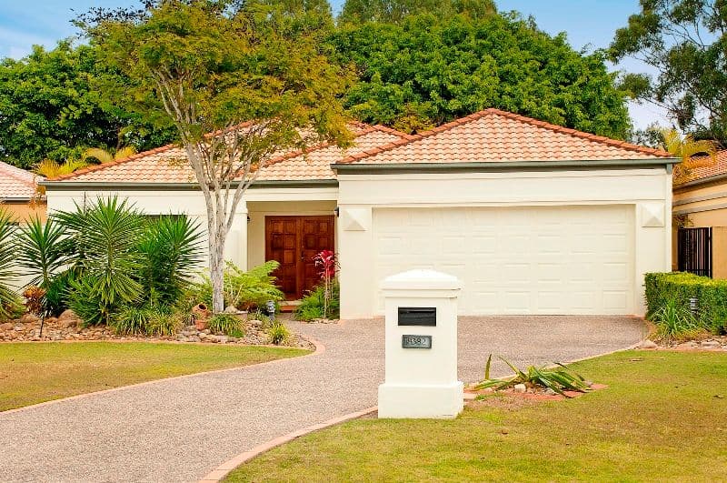 8382 Magnolia Drive, HOPE ISLAND QLD 4212, Hope Island - Thumbnail 2