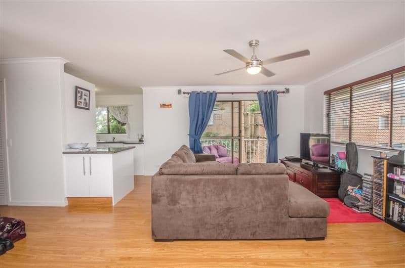 6 'Castella Court' 33 Chelsea Avenue, BROADBEACH QLD 4218, Broadbeach - Thumbnail 4