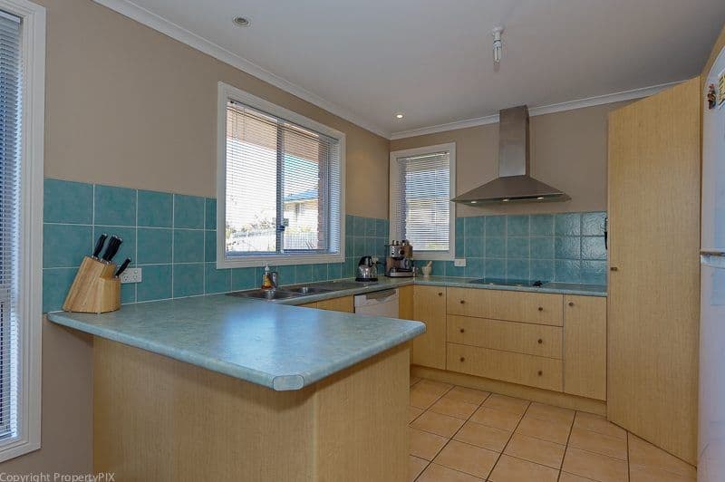 31 Fairview Drive, KINGSTON TAS 7050, Kingston - Thumbnail 5