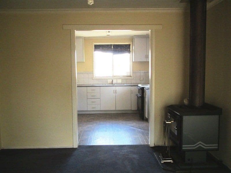 10 Hazelwood Parade, RAVENSWOOD TAS 7250, Ravenswood - Thumbnail 3