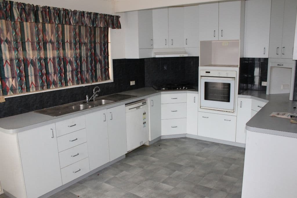 95 Pratten, DALBY QLD 4405, Dalby - Thumbnail 2
