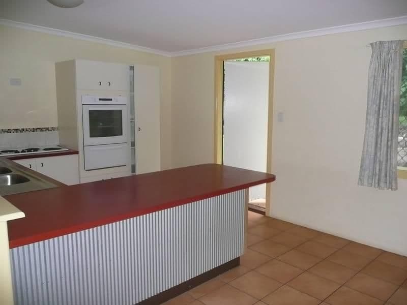 17 Besley Street, BUDERIM QLD 4556, Buderim - Thumbnail 2