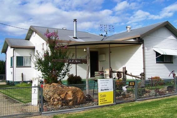 15 Frazer Street, ASHFORD NSW 2361, Ashford - Image 1