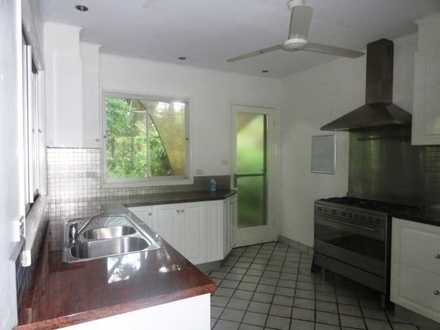 13 Temira Crescent, LARRAKEYAH NT 0820, Larrakeyah - Thumbnail 2