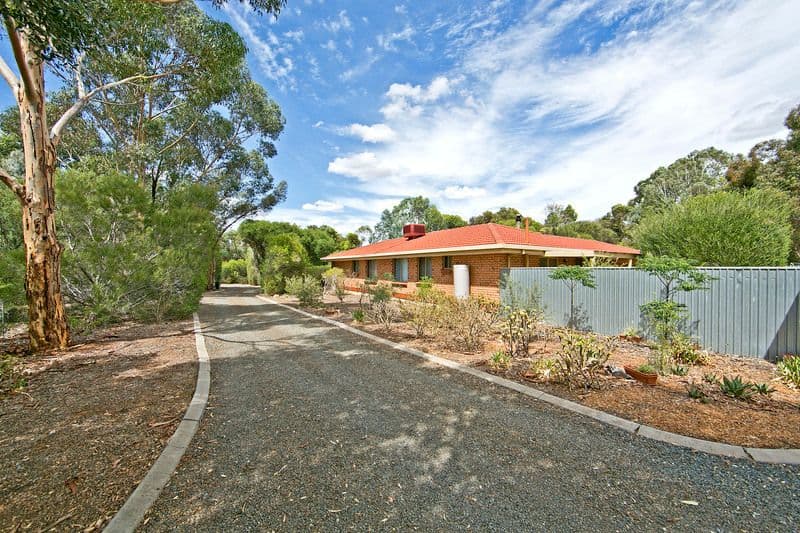 7 Campbell Avenue, Burradoo, Burradoo - Image 1