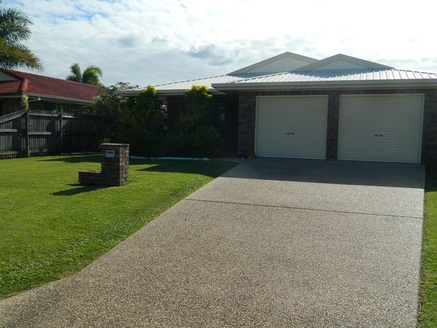 13 Caledonian Drive, BEACONSFIELD QLD 4740, Beaconsfield - Image 1