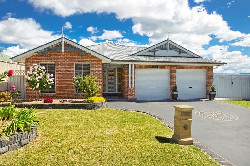 32 Warrigal Street, WORRIGEE NSW 2540, Worrigee - Image 1