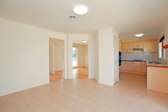 29 Davidson Street, RESERVOIR VIC 3073, Reservoir - Thumbnail 3