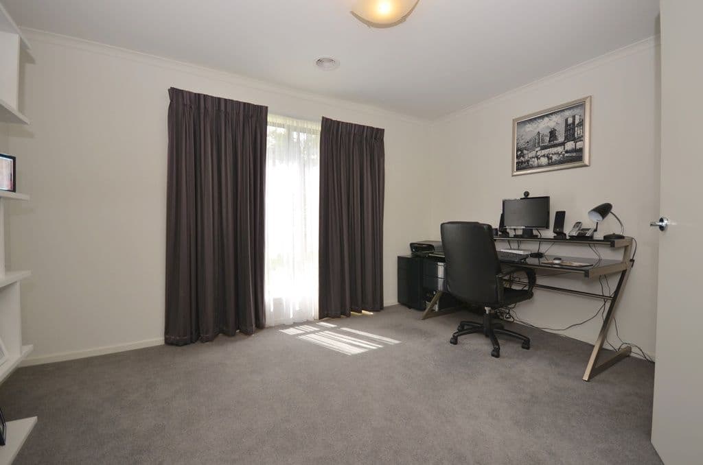 3 Montadale Court, ALFREDTON VIC 3350, Alfredton - Thumbnail 8