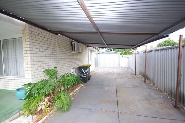 15 Colne Way, GIRRAWHEEN WA 6064, Girrawheen - Thumbnail 3