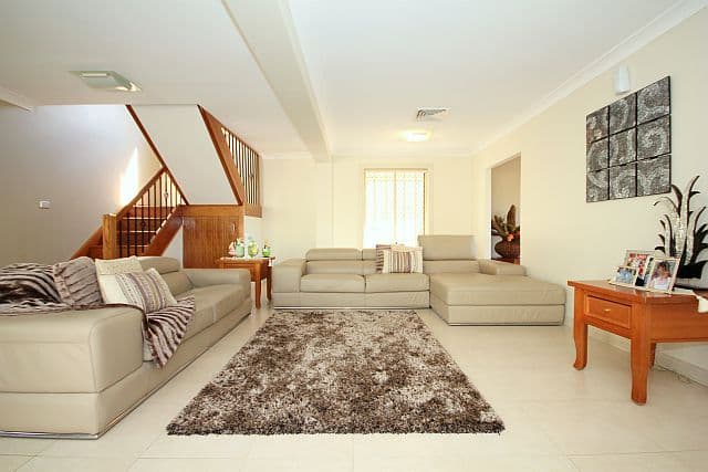 9 Binalong Avenue, GEORGES HALL NSW 2198, Georges Hall - Thumbnail 6