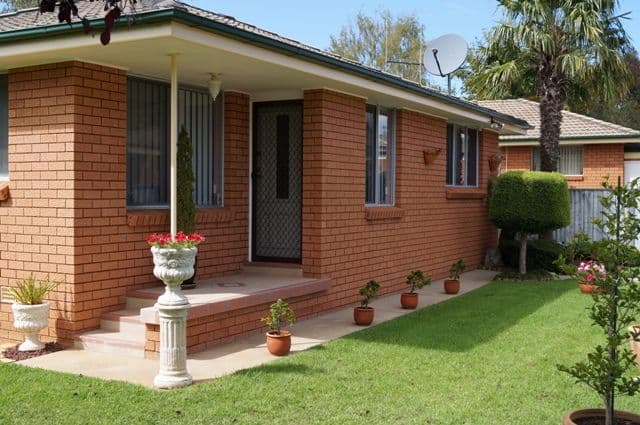 60 Frost Street, ORANGE NSW 2800, Orange - Image 1