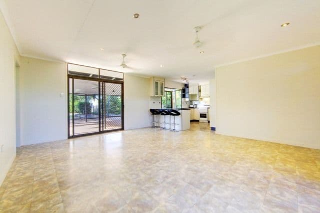 6 Heferen Crescent, BLACK RIVER QLD 4818, Black River - Thumbnail 6