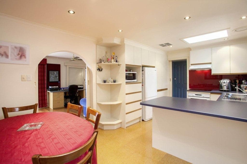 13 Atami Crescent, CORIO VIC 3214, Corio - Thumbnail 4