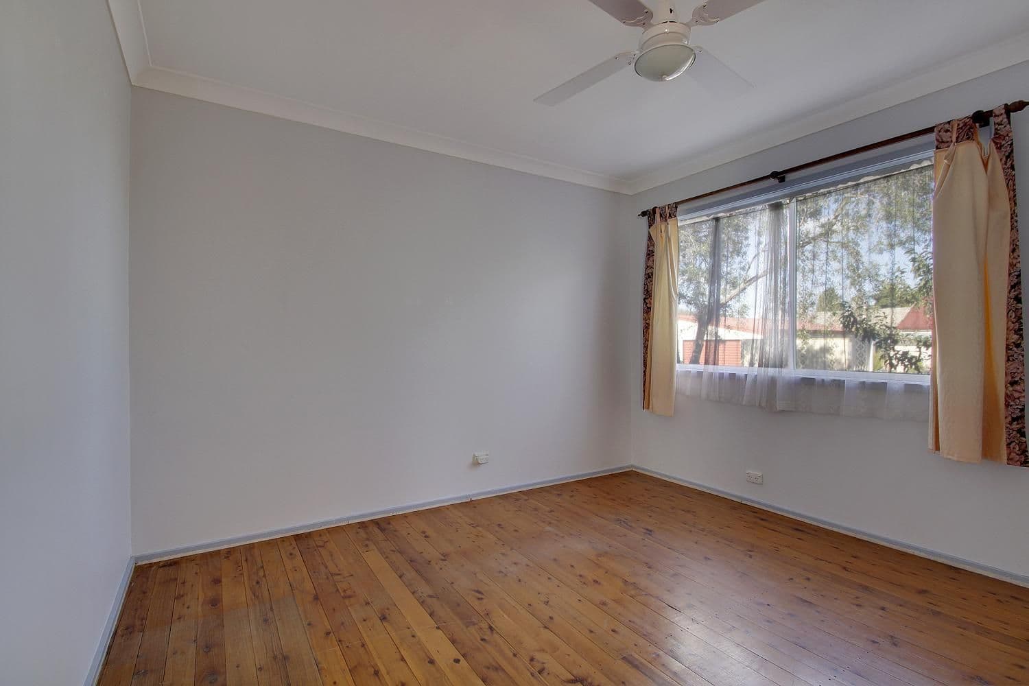 15 Hillview Road, GOULBURN NSW 2580, Goulburn - Thumbnail 5