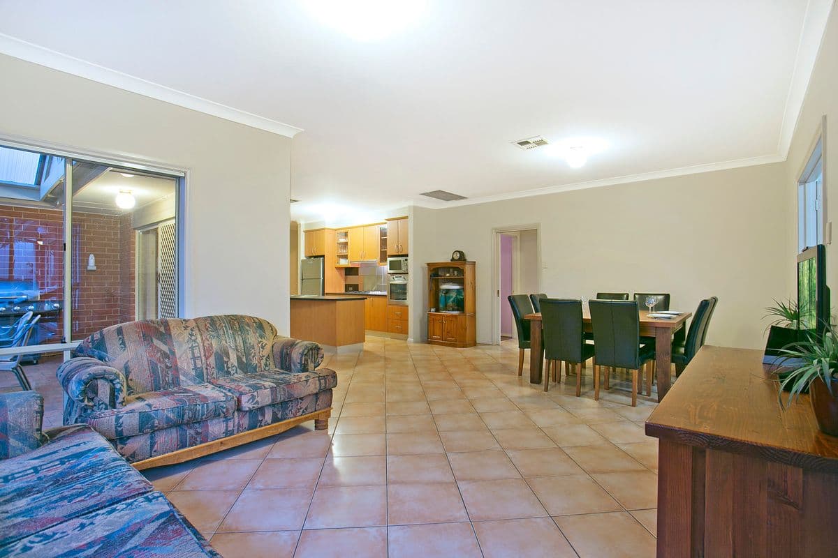 33 Parkway Avenue, WALKLEY HEIGHTS SA 5098, Walkley Heights - Thumbnail 7