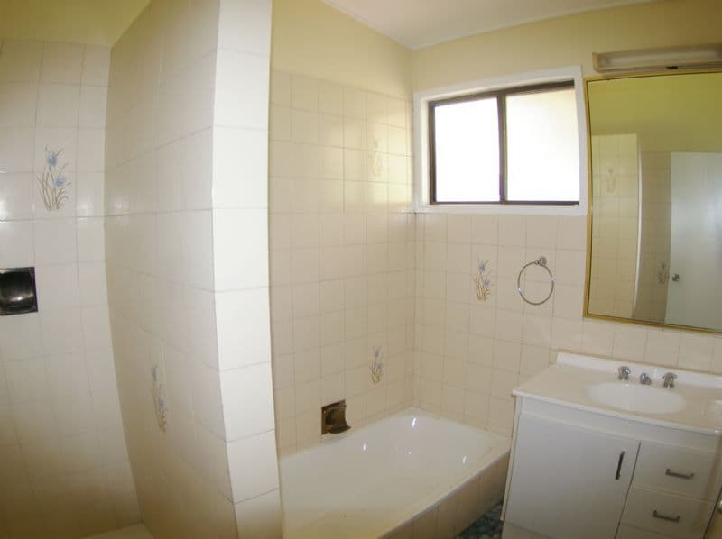 6 Simon Street, Deception Bay QLD 4508, Deception Bay - Thumbnail 5