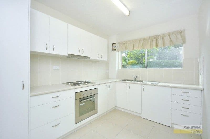 28 Little Street, ALBION QLD 4010, Albion - Thumbnail 3