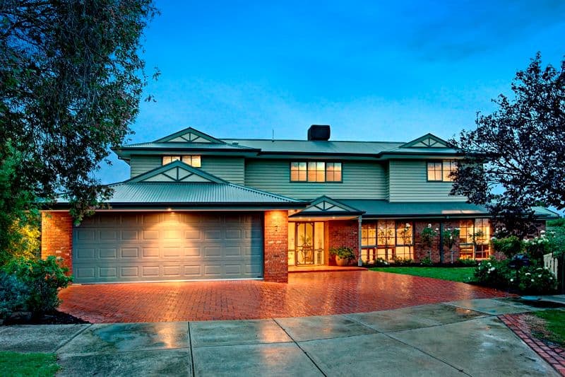 7 Obar Crescent, SOUTH MORANG VIC 3752, South Morang - Image 1